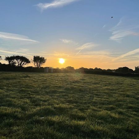 Trevena Cross Glamping & Camping Helston Extérieur photo